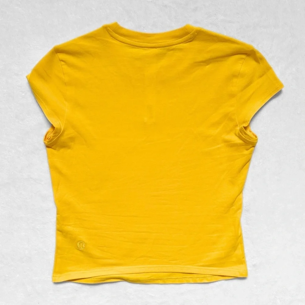 NWT Lululemon Organic Cotton Baby Tee – Yellow – Size S - Picture 3 of 7